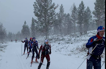 Ekstrajobb til skiglade ungdommer som vil bidra på tilrettelagt skikurs - takk til ungdommene som nå har påtatt seg jobben!