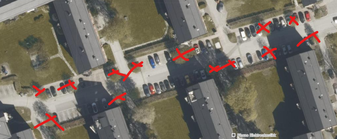 Beskjæring av trær - parkering 11 november