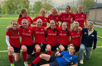 DSA: Seier i toppkampen og med i toppen.