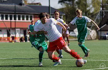 Knezevic i storform når Ulfstind ble blåst av banen!