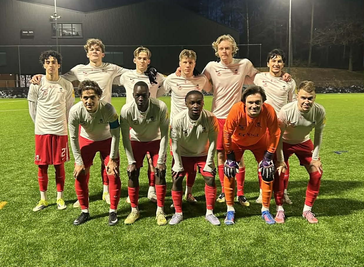 Målshow på Ullernbanen! Gjøvik-Lyn slått 5–1