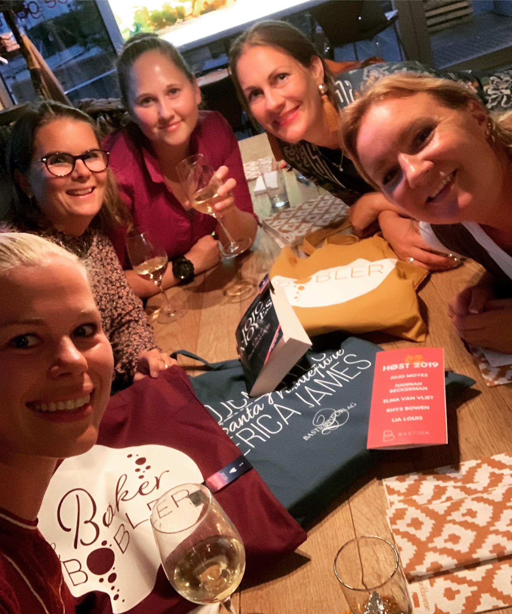 Bokhøst & Jojo Moyes <3