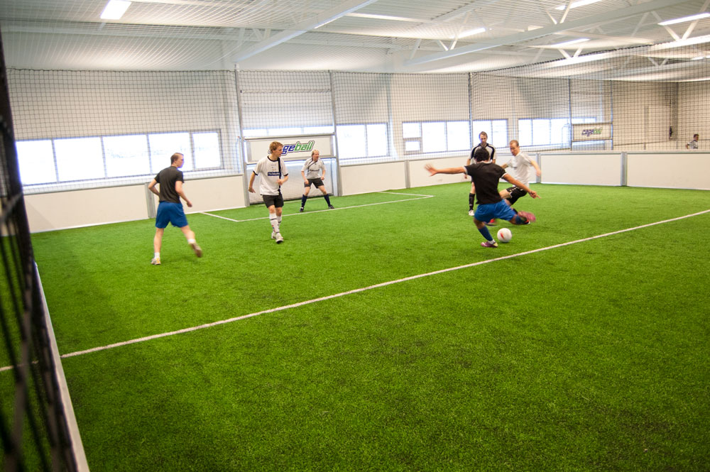 Cageball