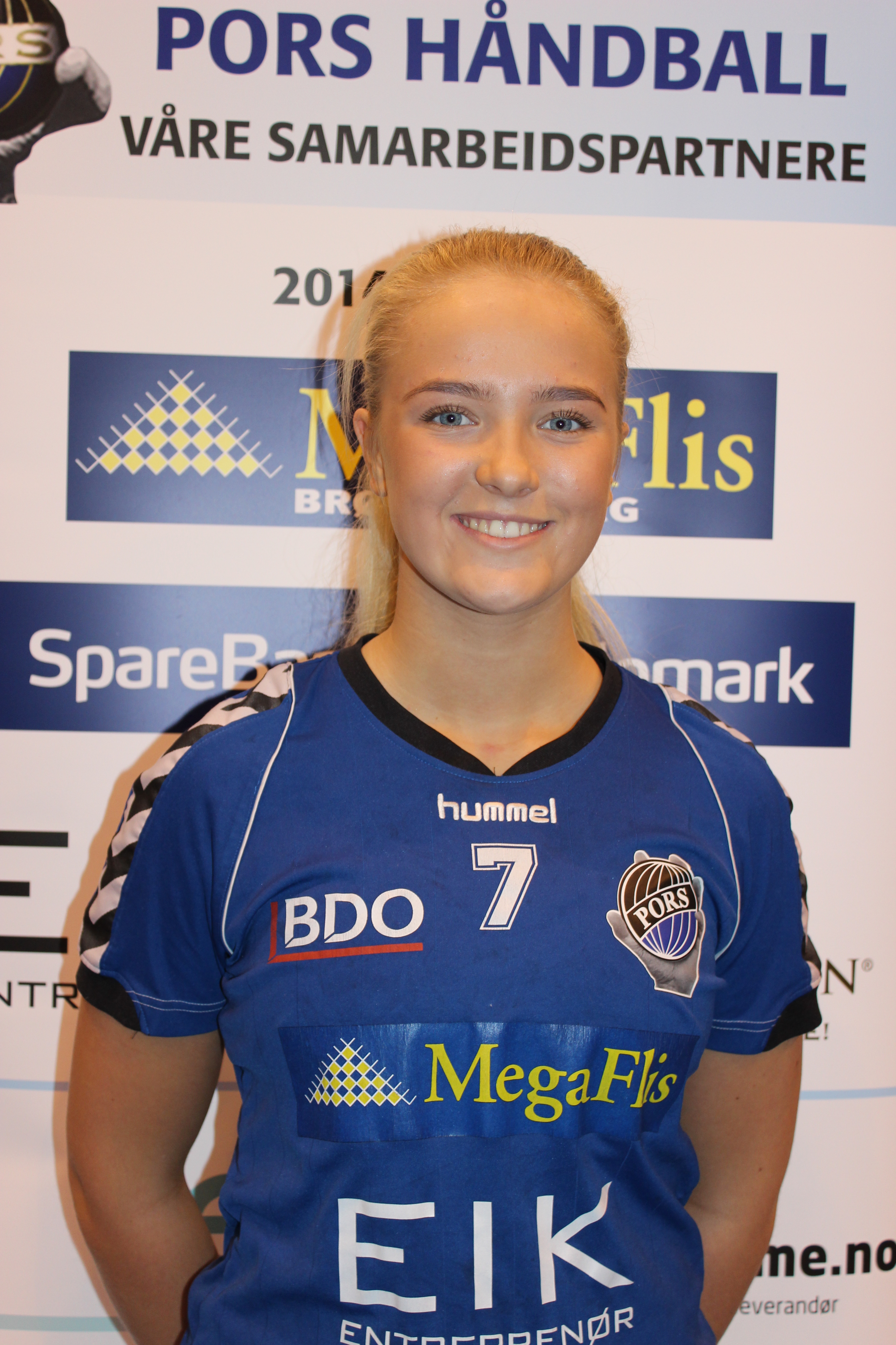 SPILLER PRESENTASJON :)