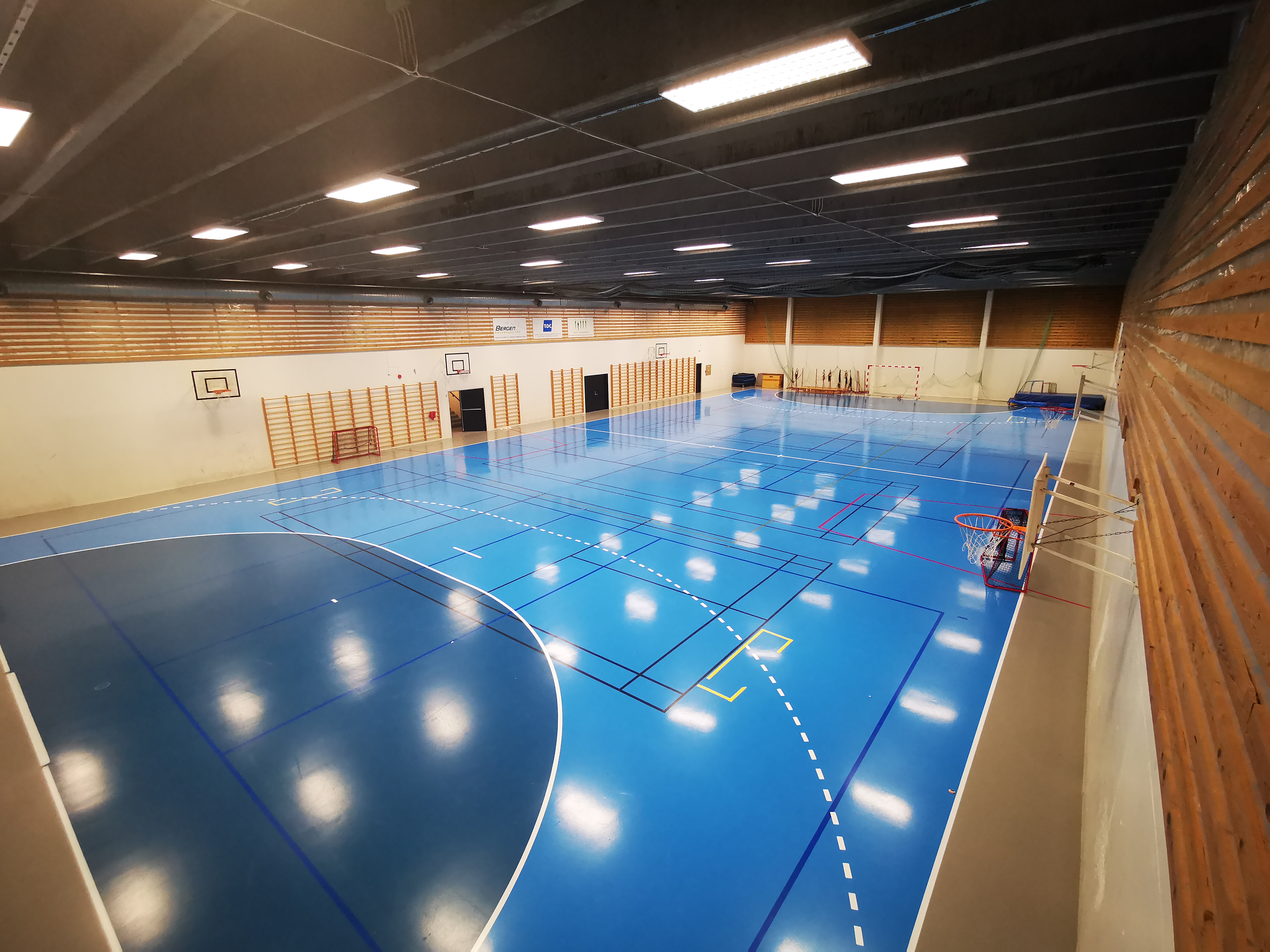 Bilder fra Sandsli Sportssenter