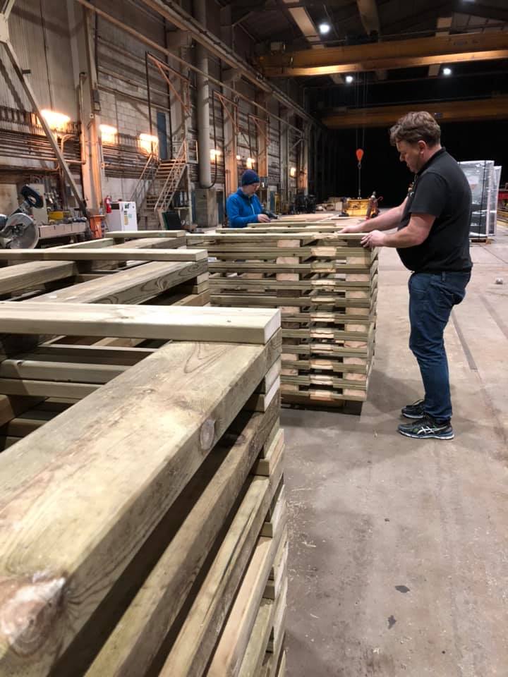 Bygging av fotballhall