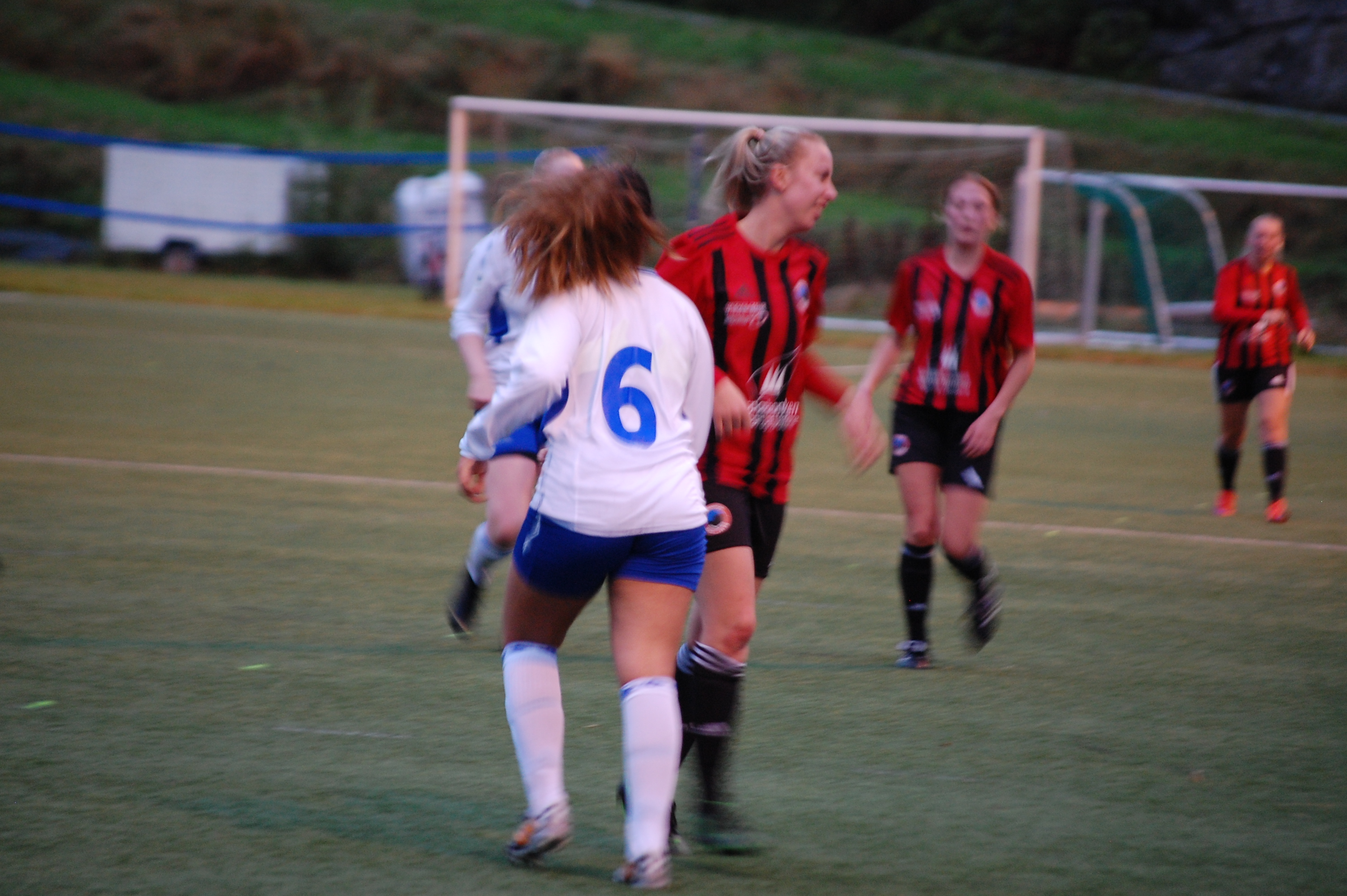 Heimekamp damer mot Hornindal