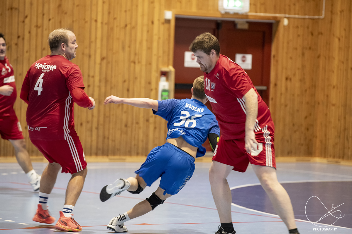 2025-11-22 4 divisjon herrer Florø-Solid 32-21