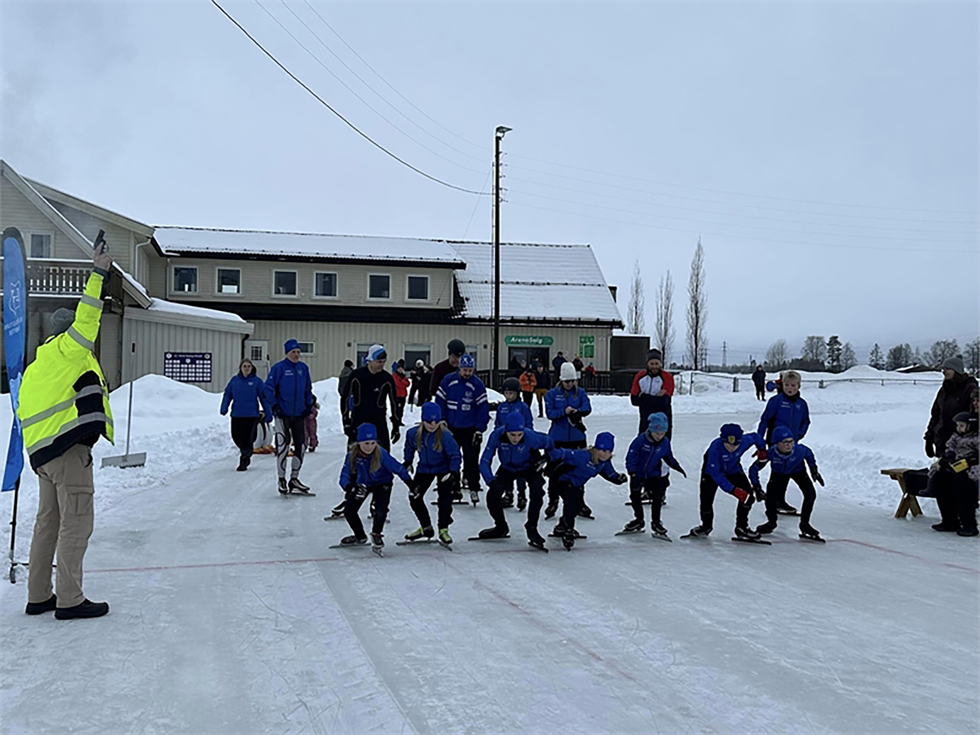 Klikk for å åpne 2024