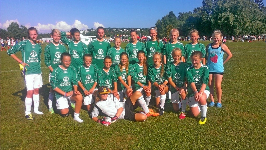 Kom til Søyabanen for å heie fram J14-jentene i serieavslutningen søndag !