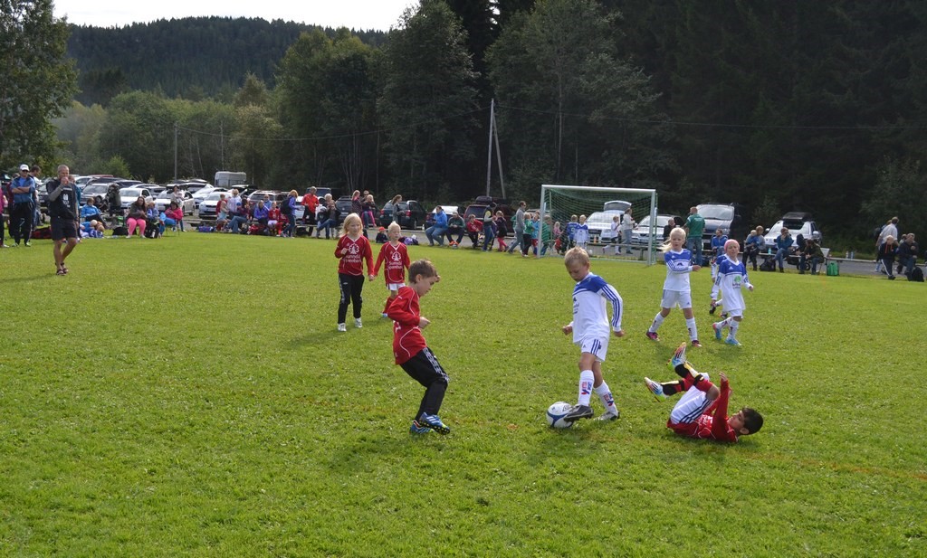 Her er årets trenere, lagledere og andre tillitsvalgte i fotballgruppa
