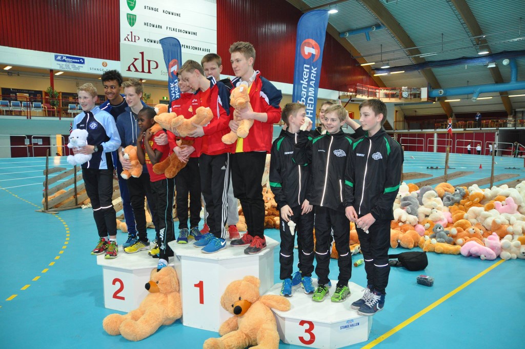 Referat fra Bamselekene i Stangehallen