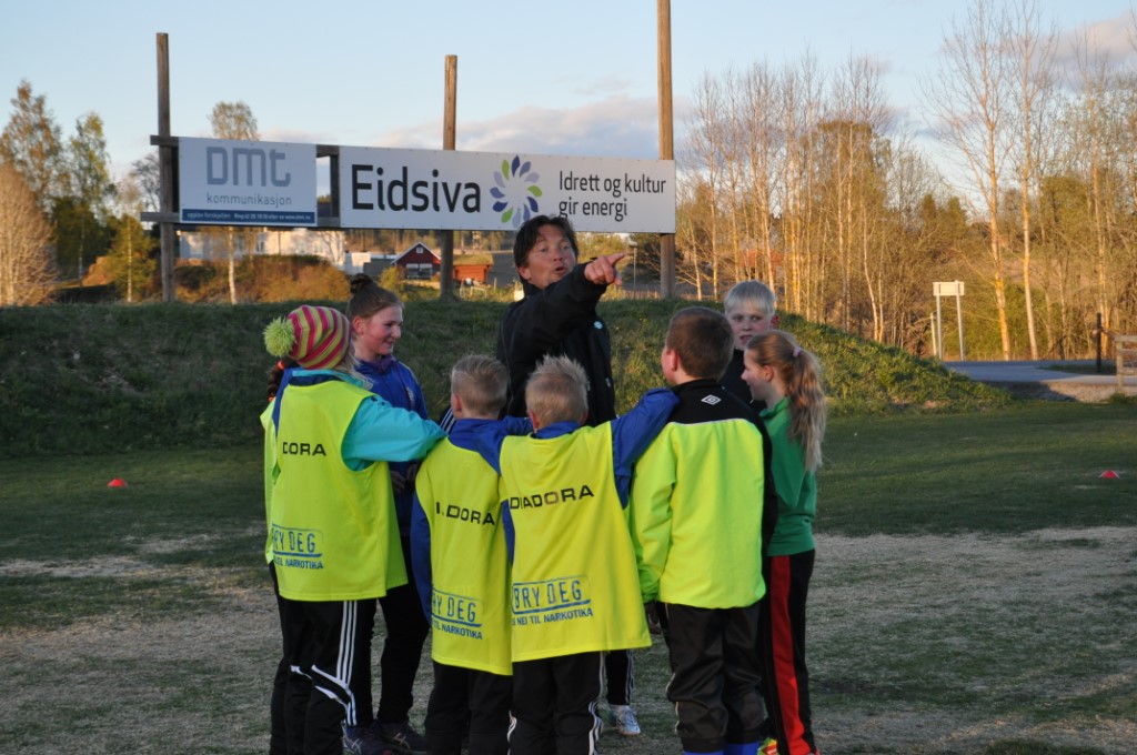 Barnefotballkveld onsdag 22.april i Gaupen kl 18.00 til kl 21.00