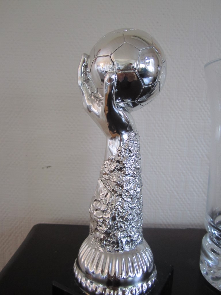 J00/01 Tyristubben takker for seg - og blir HSK J2000