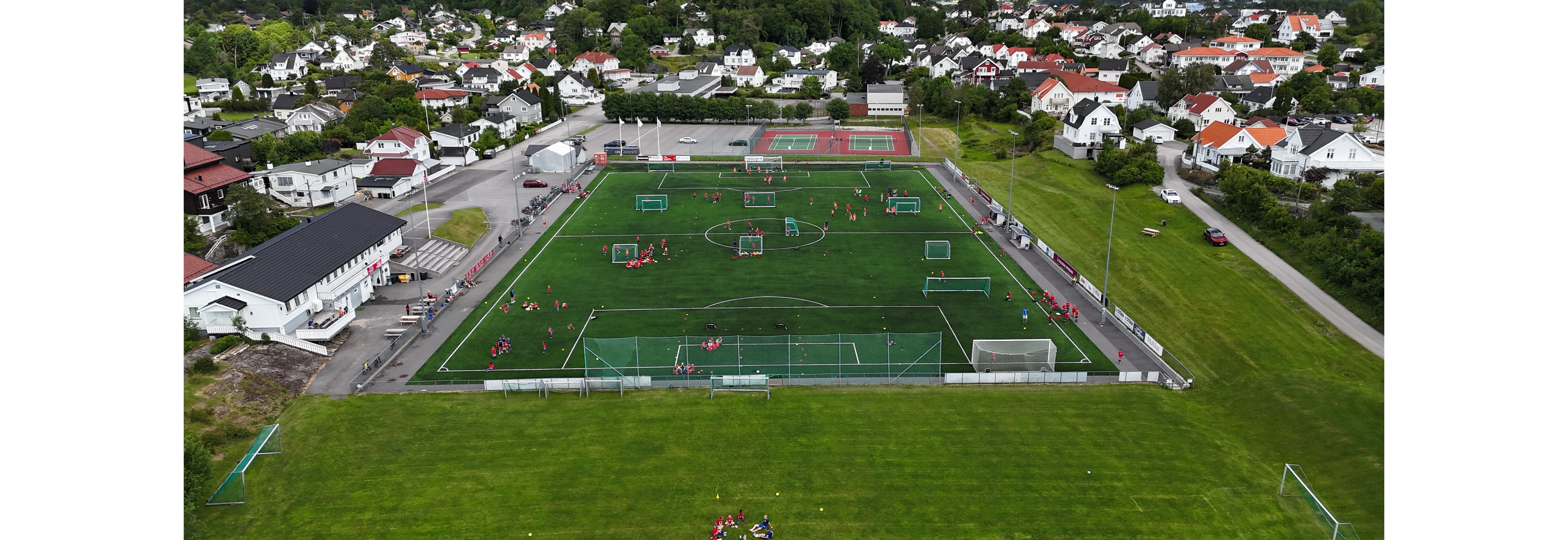 Årlig møte - "årsmøte" i fotballen