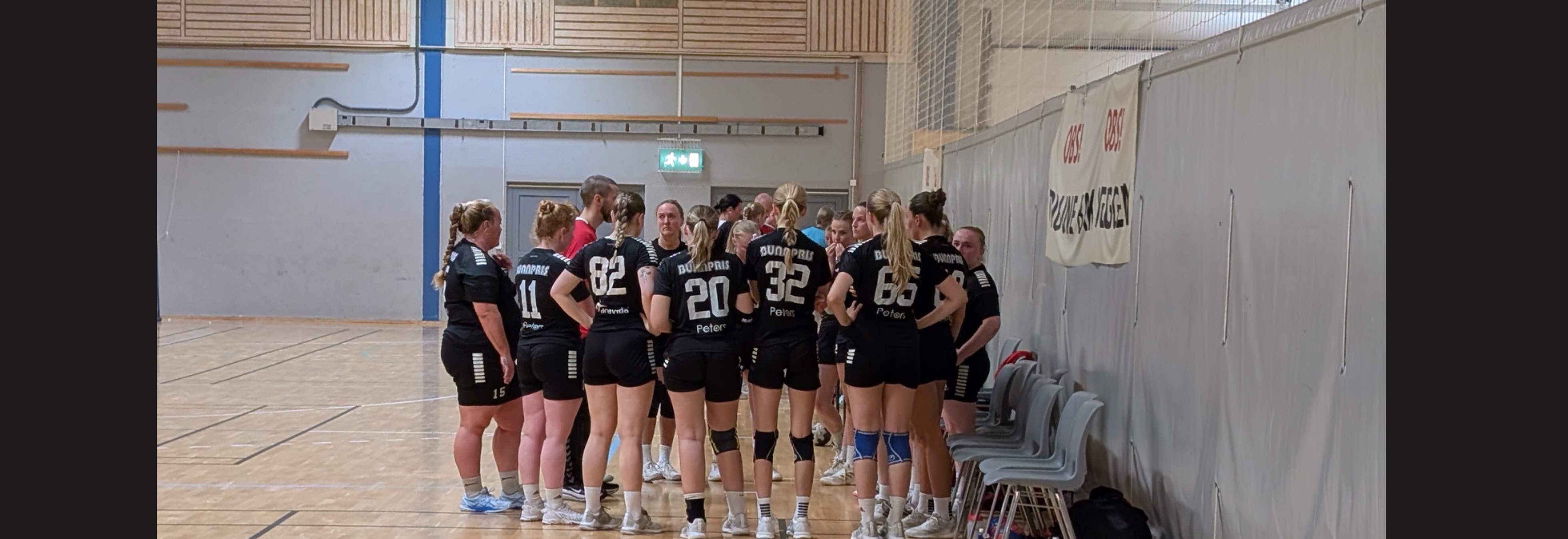 31. nov. kl. 15:30 i Malvikhallen: 3.div. Kvinner, Vikhammer - Rollon/NTNUI-Ålesund