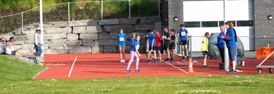 Arna Kastkarusell 3 (med innlagt lengde u.t og tresteg u.t for masters)