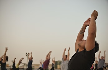 5 helsefordeler ved Yoga