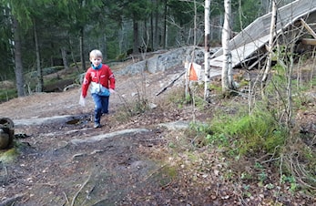 Stort oppmøte på Raumars kickoff som ble avholdt på Algarheim skole