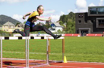 Norsk rekord på 100m hekk for Frode Holt