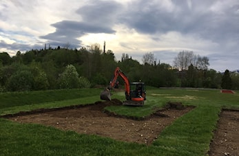 Bli med å støtt to nye sandvolleyballbaner