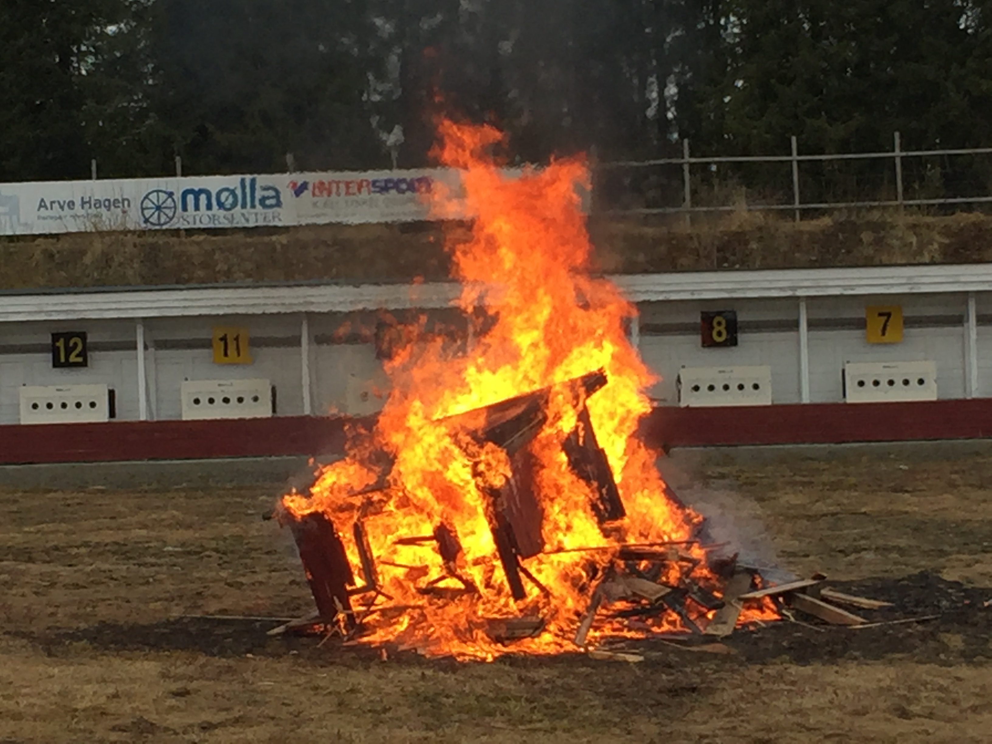 Endelig ble det varmt i bua.