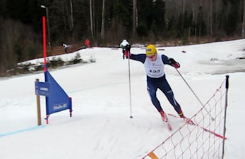Holmer i tøff test mot norgeseliten