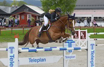 Maja har kvalifisert tre hester til EM