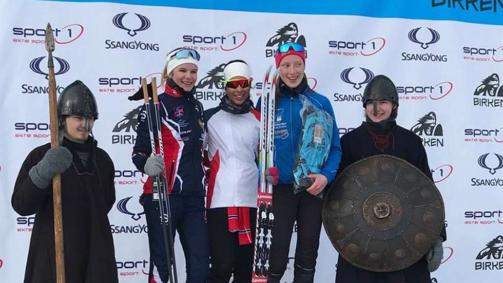 3.plass i Ungdomsbirken til Maren Hjelmeset Kirkeeide