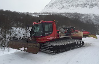 TRAKKEMASKINTRØBBEL