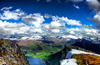 Blåfelden Rett Opp 4. juni