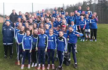 Jenter ungdom på treningssamling i Gøteborg
