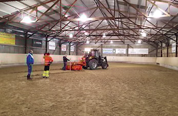 Ny ridebunn i hallen