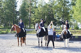 Flott innsats og flere medaljer til HRK i årets KM Dressur på Starum
