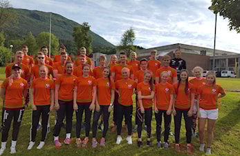Sommaridrettsskulen i gang