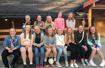 Topp innsats av Hof Håndball J-12 i Bø cup