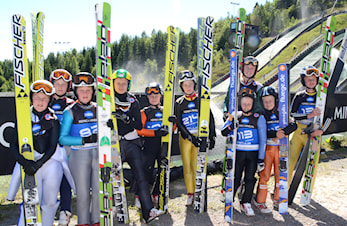 Trener med hoppkjendisene