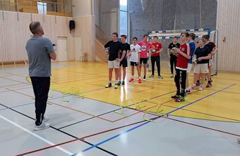 G-14 hadde besøk av Bent Dahl