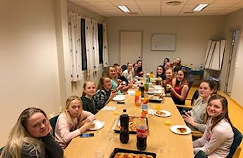 Flott helg for Hof Håndball Jenter 12
