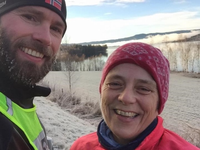 50 km Hurdalssjøen rundt med marsipankake-matstasjon etter 25 km