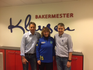 Bakermester Klausen fortsetter som draktsponsor