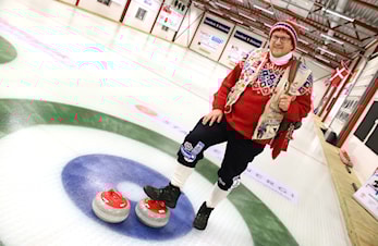 Nordigarden-limerick om Stange Curlinghall