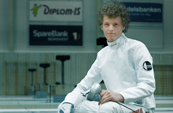 Luuk Hazes, en av landets beste juniorfektere, kommer til Njård Fekting!