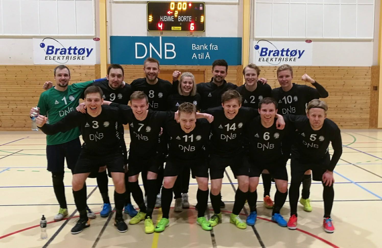 Før kampen mot Sjarmtrollan