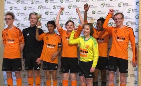 Fotball G2004 med gull i Nils Arne Eggen Cup