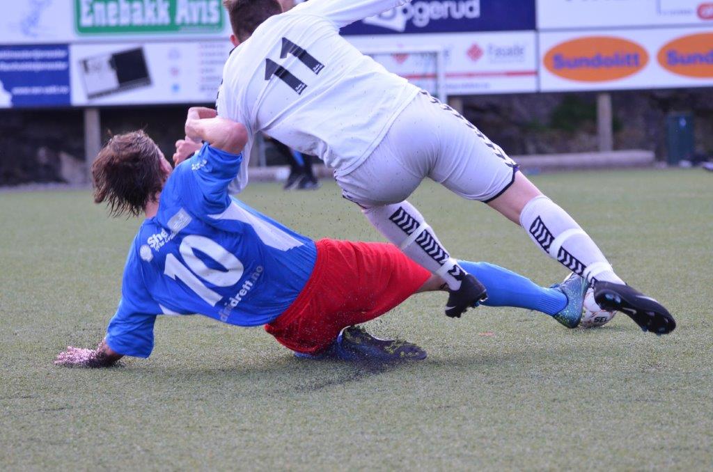 Uavgjort i et gnistrende lokaloppgjør