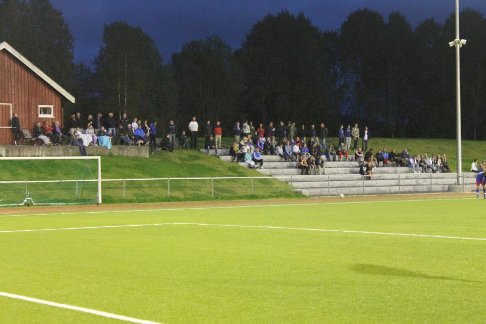 Serieåpning på stadion torsdag