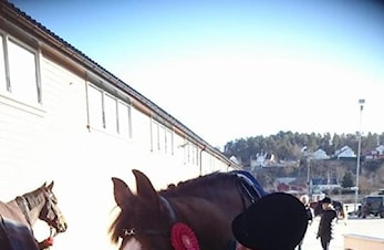 Fin start på stevnesessongen 2016 for Rosselands-jentene.