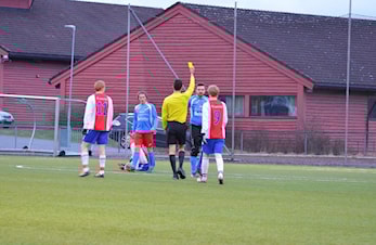 Kom til kort mot KFUM