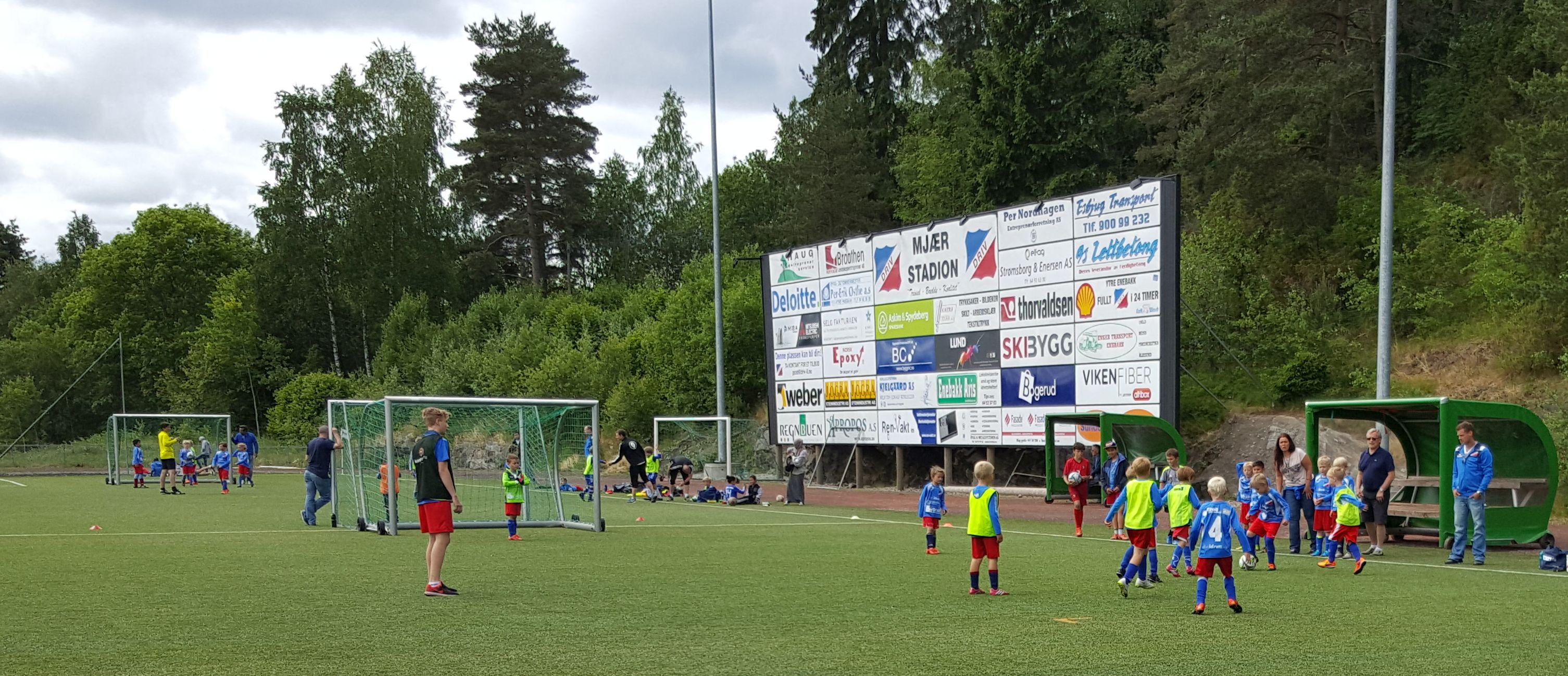 Stemningsbilder fra fotballens dag
